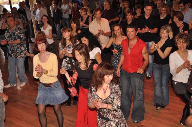 min 2010 04 04 station danse 087